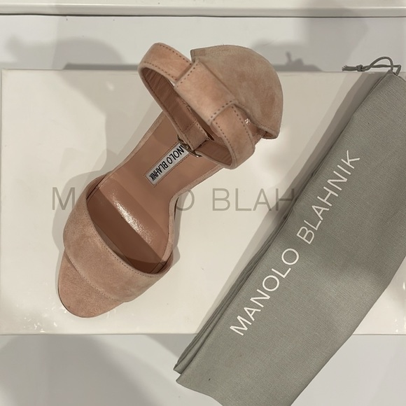 Manolo Blahnik ankle strap sandal (35) - Picture 7 of 12